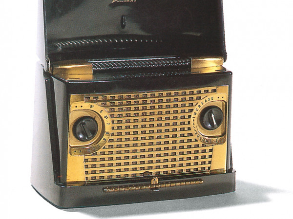 Récepteur radio Zenith, modèle miniature, fonctionne sur secteur ou pile, ondes moyennes, 1946