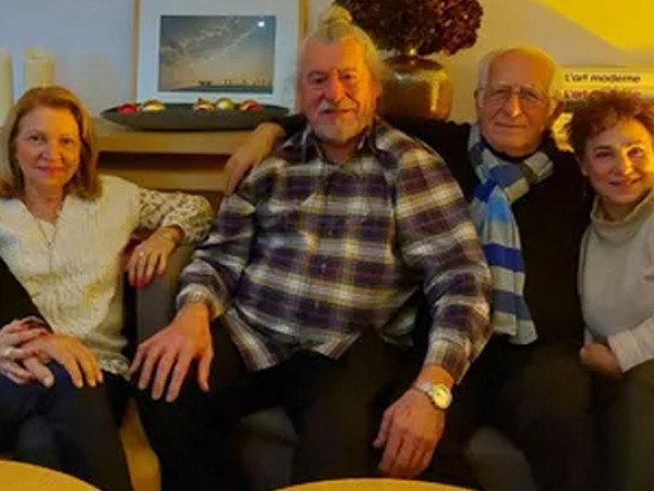 À 70 ans passés, Chantal, Paul, Monique, Guy et Jacques ont encore une vie intime
