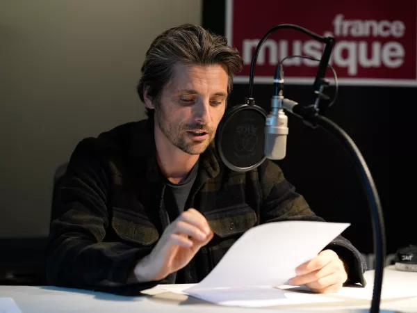 France Musique _Raphaël Personnaz incarne Maurice Ravel dans un podcast signé France Musique