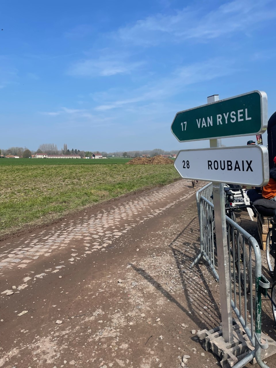Paris-Roubaix 2023 - secteur pavé de Templeuve