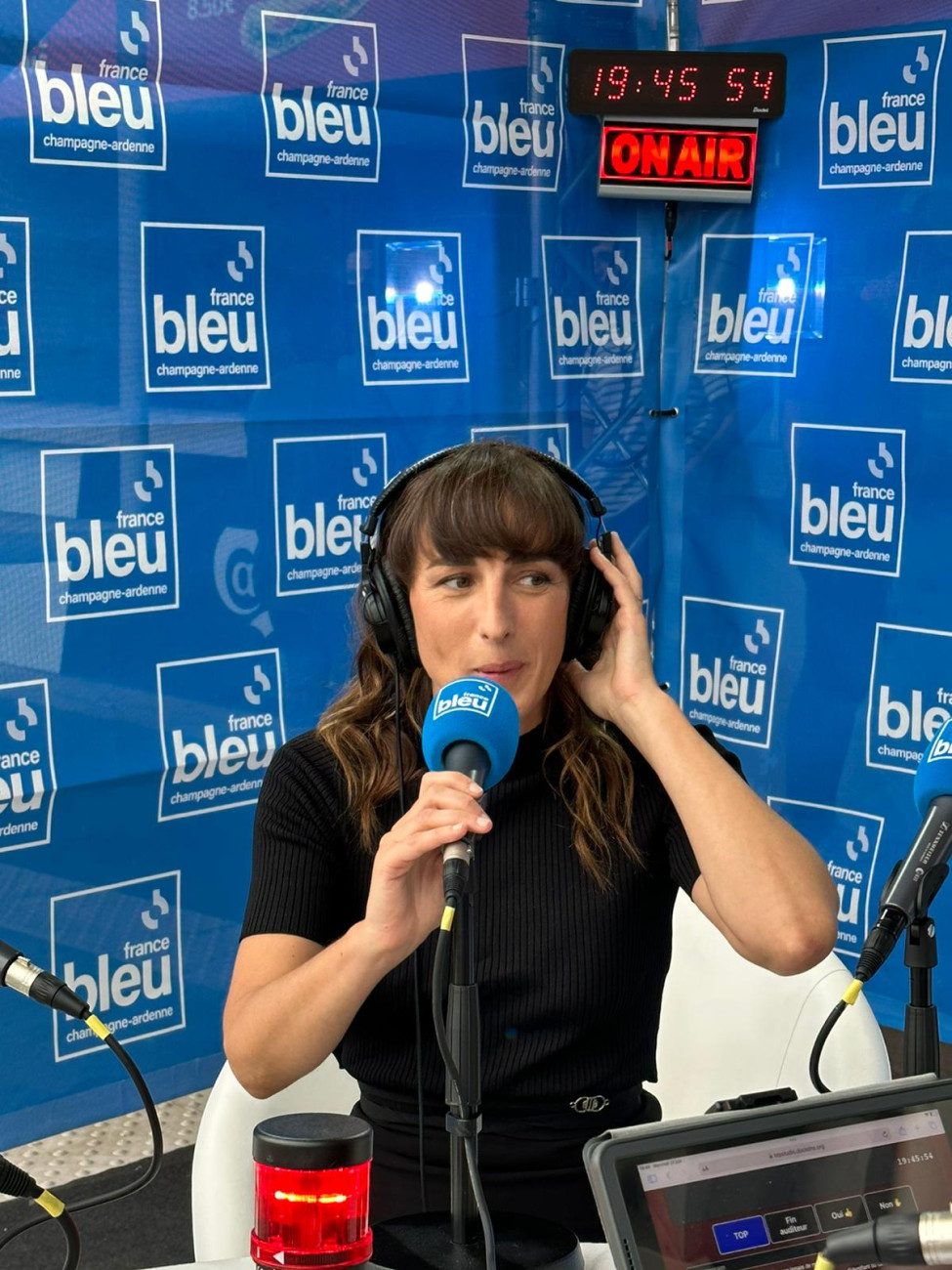 Juliette Armanet sur France Bleu avant le concert de Reims
