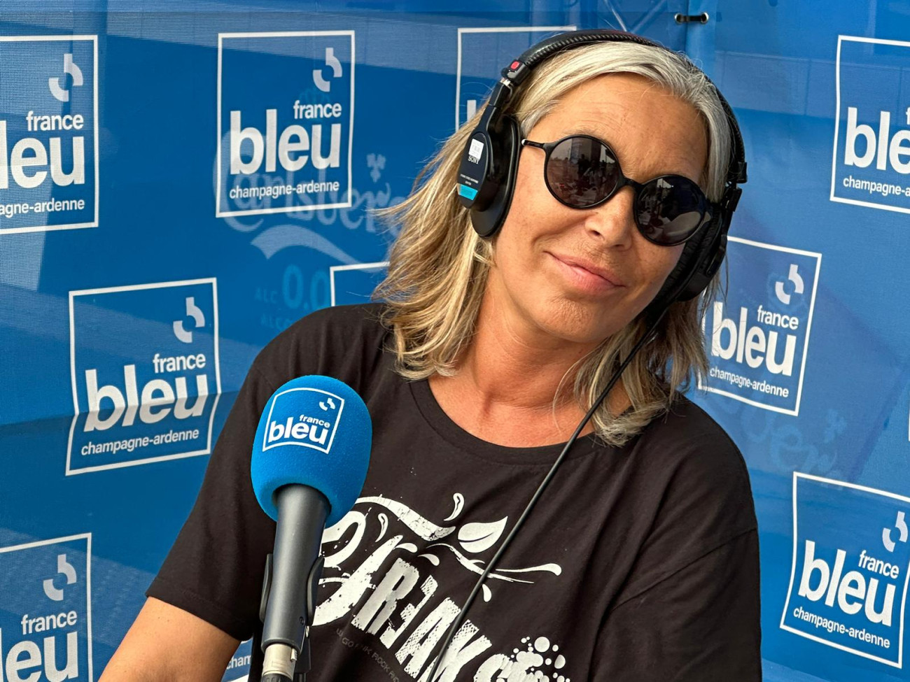 Zazie en interview sur France Bleu avant le concert de Reims